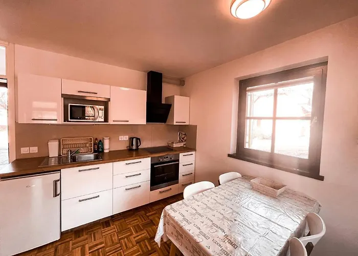 Ferienhaus Mad House 1, Terme Catez *